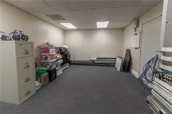 1300 London, Bowie, TX 76230